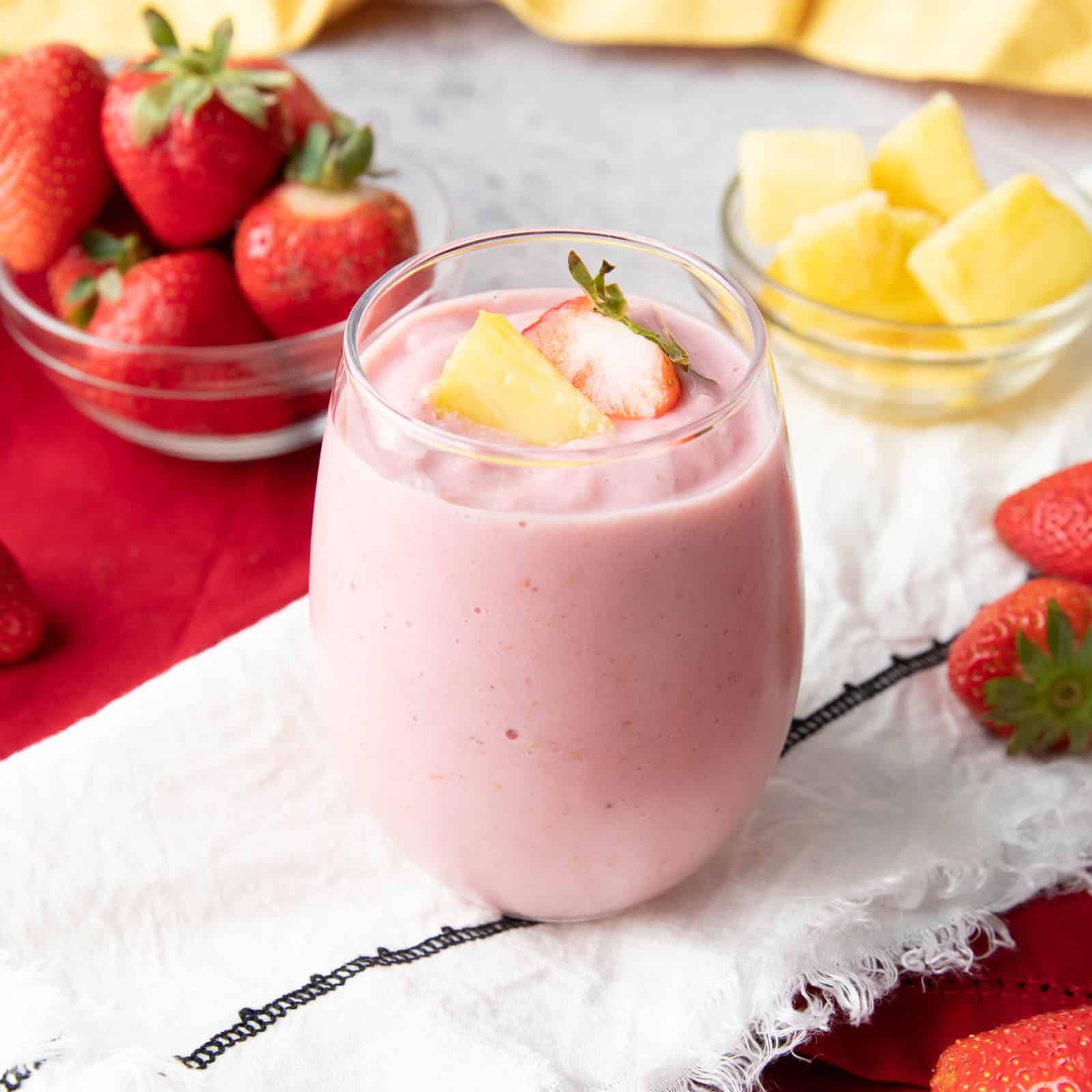 Strawberry Pineapple Smoothie