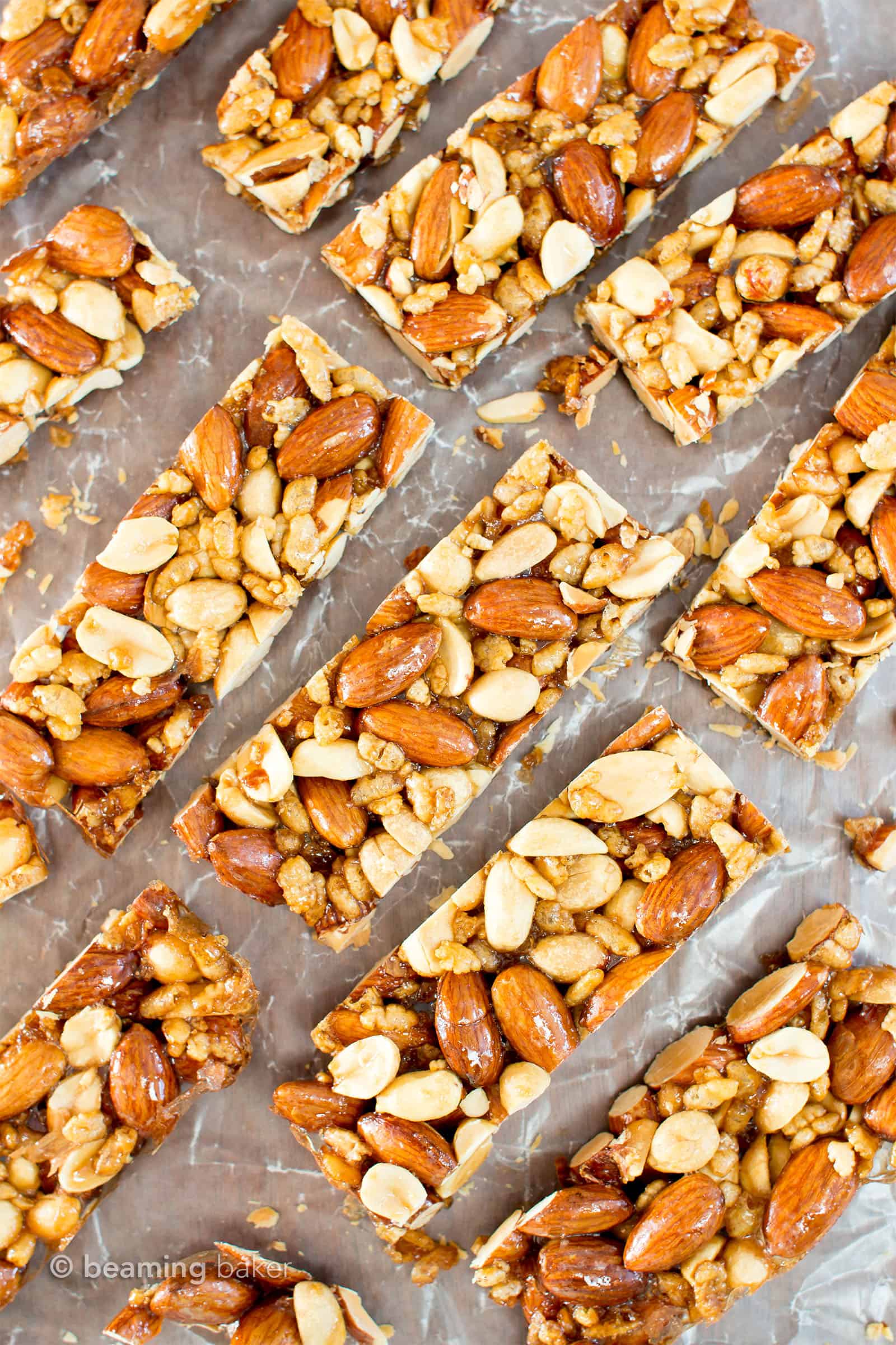 Homemade KIND Bars: an easy, 5 ingredient nut bars recipe for homemade kind bars! Salty ‘n sweet healthy nut bar delight! #NutBars #KIND #Homemade #Recipe | Recipe at BeamingBaker.com